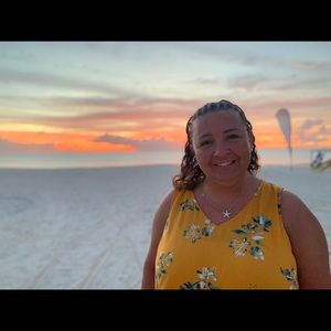 Meet your Posher, Christine